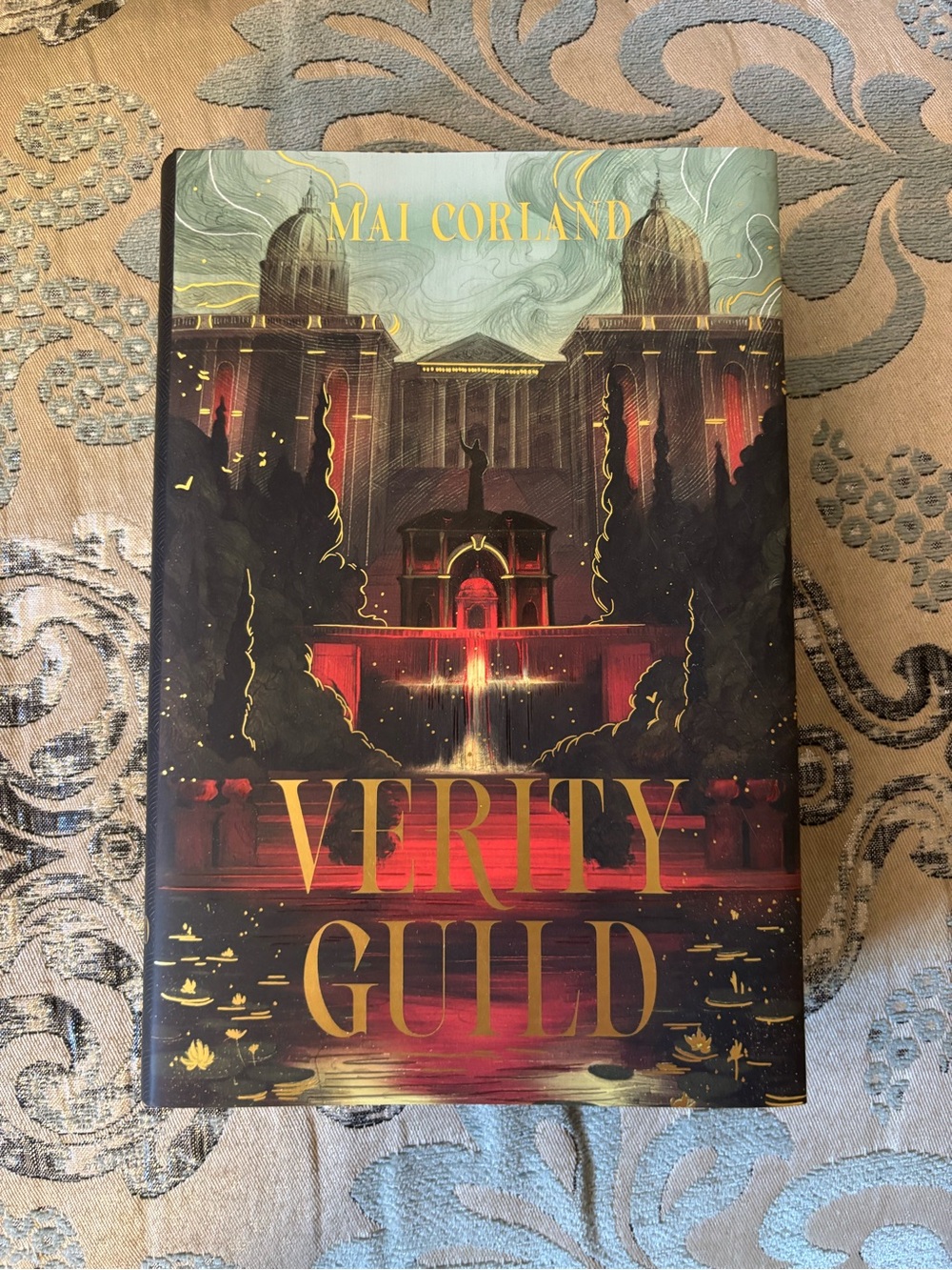 Fairyloot May Romantasy Verity Guild